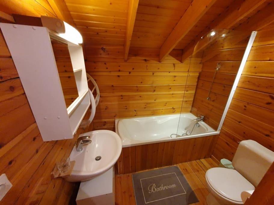 Chalet Individuel 8 Pers A Chatel Porte Du Soleil Avec Jacuzzi Exterieur 外观 照片